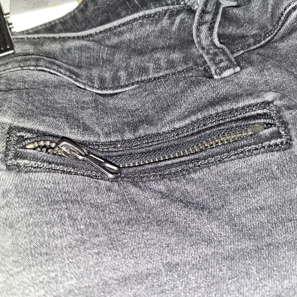 We The Free - Picture 2 of 3